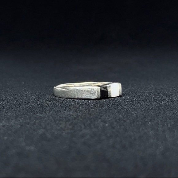 YING YANG RING (SOLID SILVER) - Picture 3 of 5